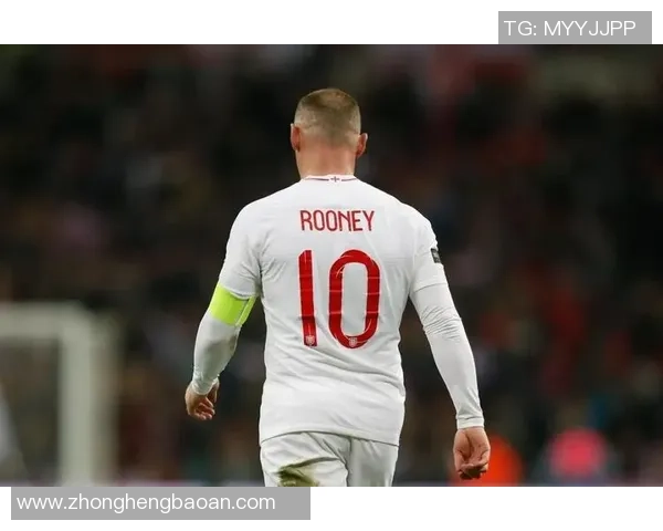 足球巨星们的睡眠秘密揭秘:从豪华床铺到私人定制被子背后的故事 足球巨星们的睡眠秘密揭秘:从豪华床铺到私人定制被子背后的故事